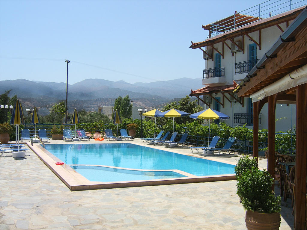 Stavros Apartments Istron Esterno foto