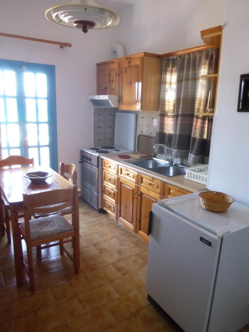 Stavros Apartments Istron Esterno foto